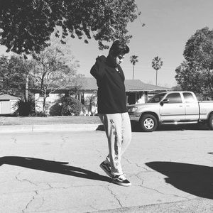 Meet your Posher, Robert